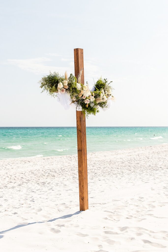 Pensacola, FL wedding on Pensacola Beach