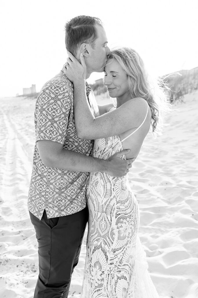 Bride and groom portraits for a Pensacola, FL wedding on Pensacola Beach