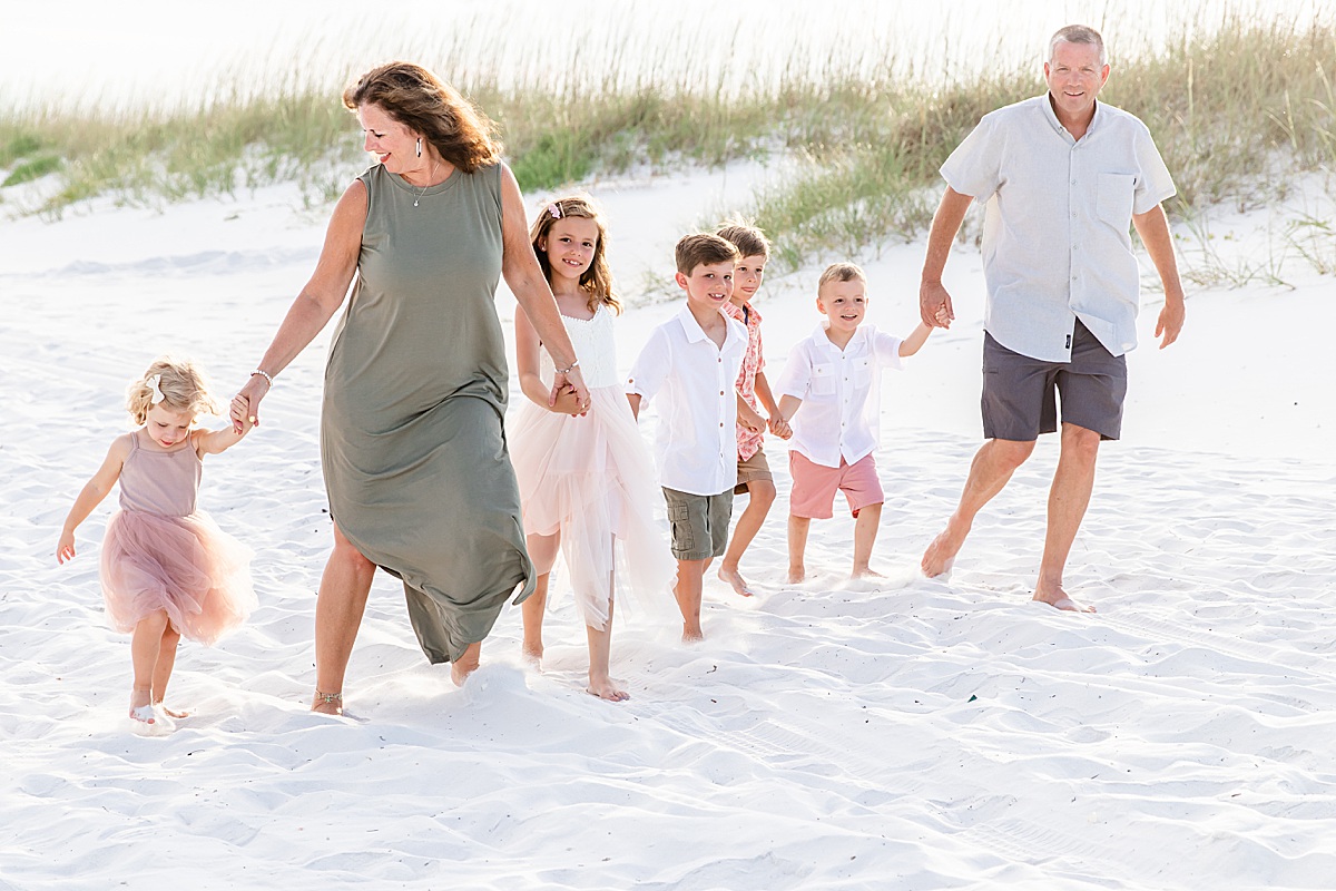 Family photo on the beach | Pensacola Beach extended family session by Pensacola Florida photographer Hannah Hillis Photography