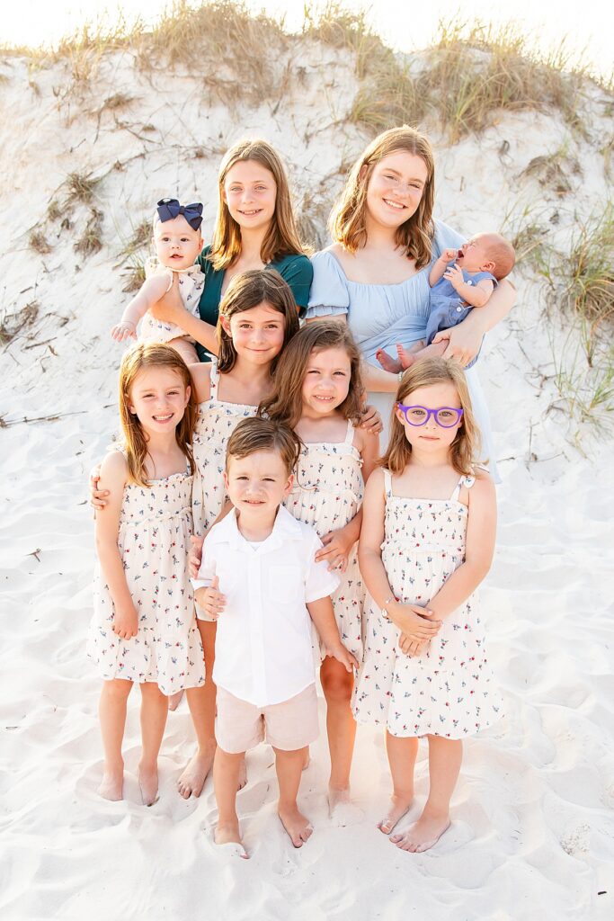 photo of the grandkids on pensacola beach during extended family session